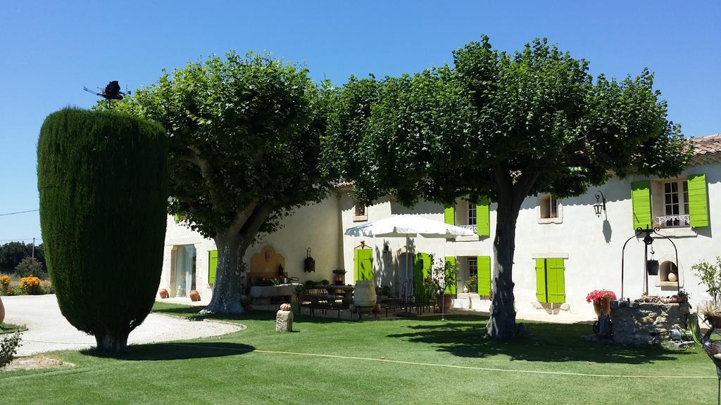 Mas De L Ancienne Magnanerie Villa Mallemort Exterior photo